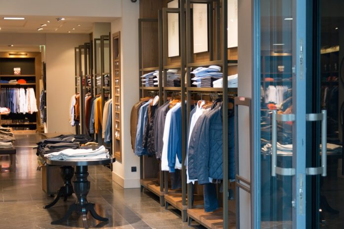 Different Types of Retail Outlets in Concept of Retailing | MBA TUTS